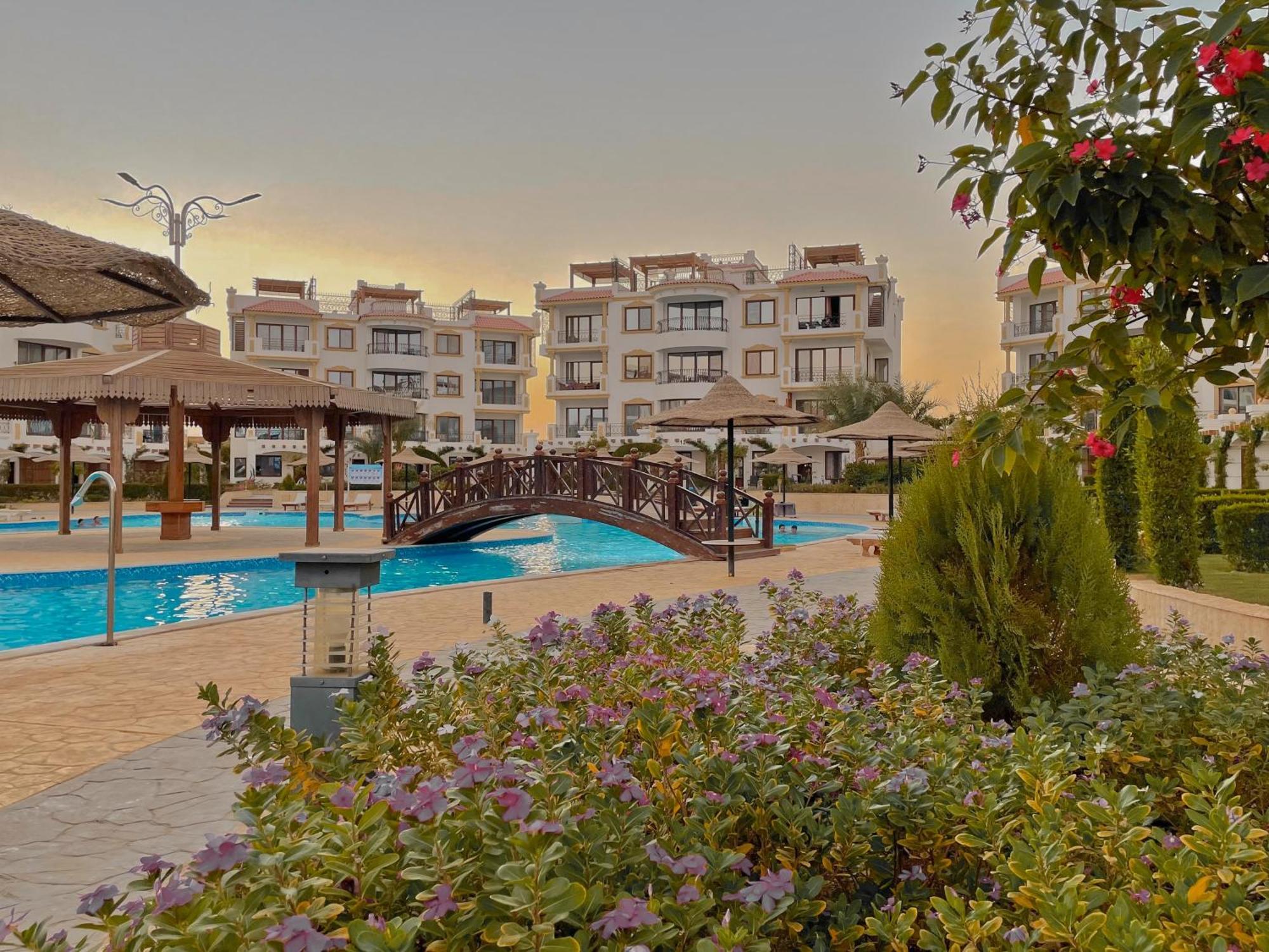Sharm Hills Aqua Park Resort Exterior foto