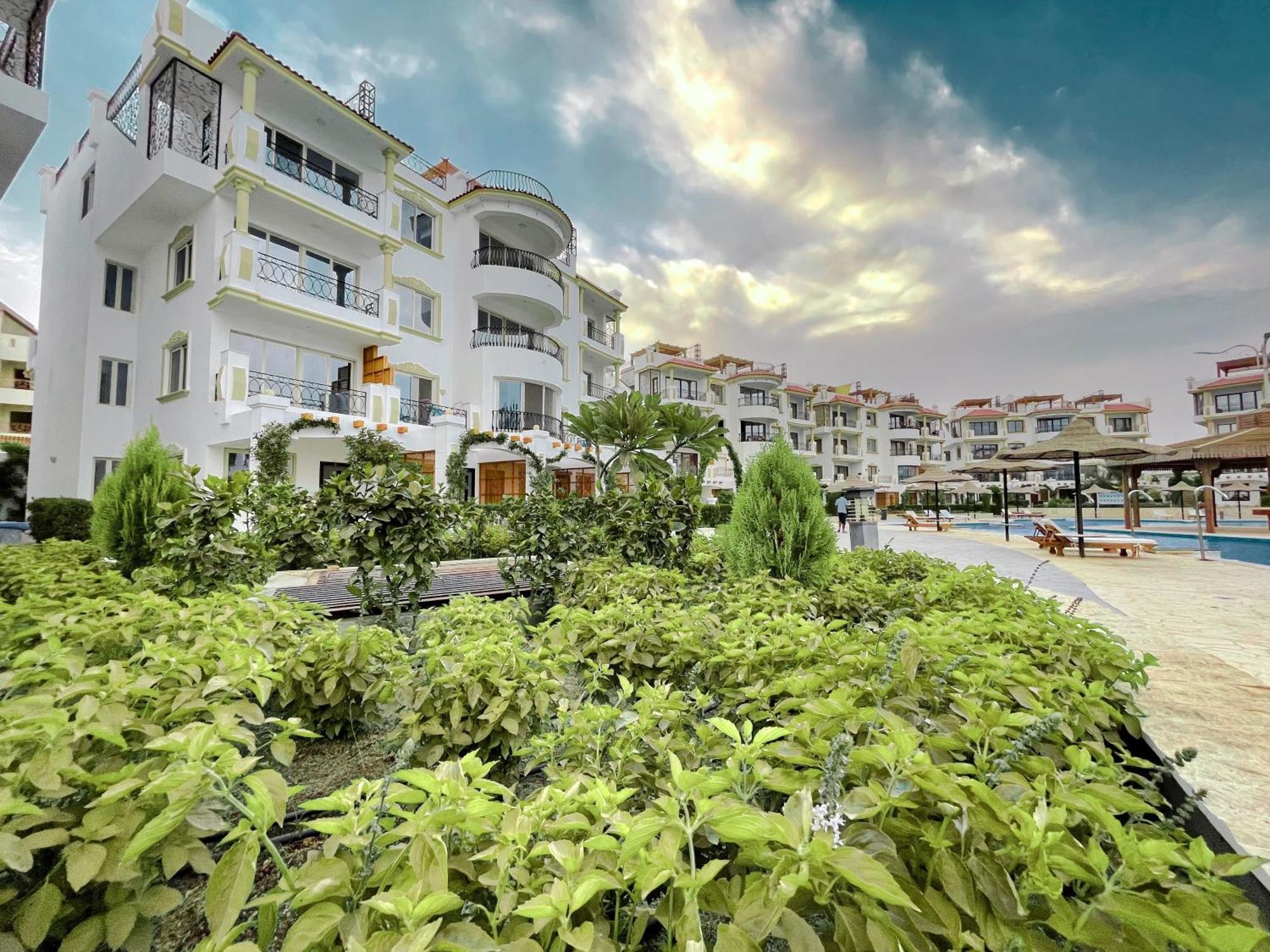 Sharm Hills Aqua Park Resort Exterior foto
